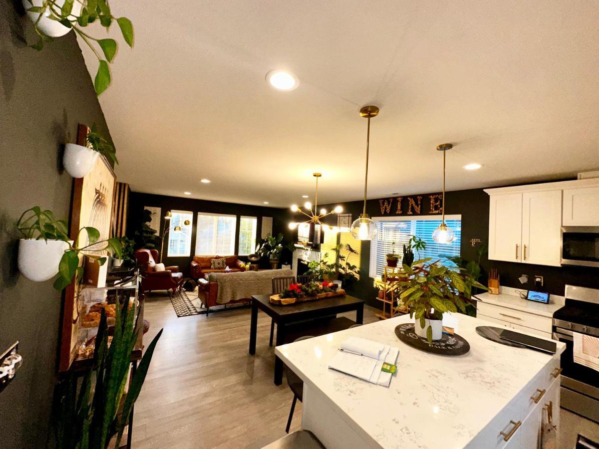 Central Tacoma Homestay With Breakfast Included -Private Room- Bagian luar foto